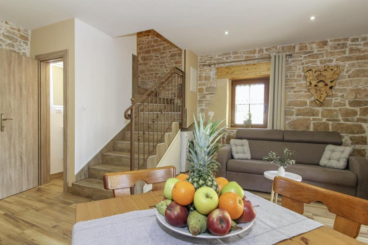 Villa Olea In Barat - Haus Fuer 6-8 Personen Kanfanar Dış mekan fotoğraf