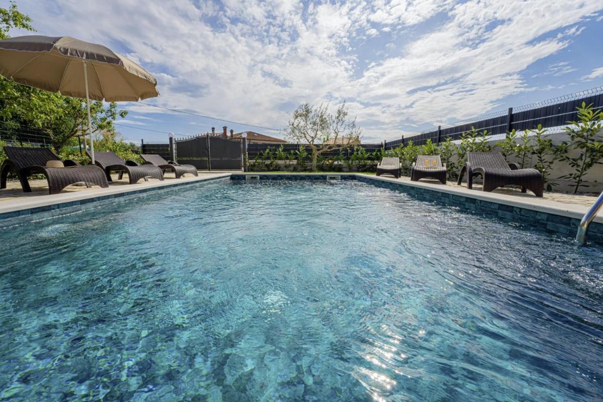 Villa Olea In Barat - Haus Fuer 6-8 Personen Kanfanar Dış mekan fotoğraf